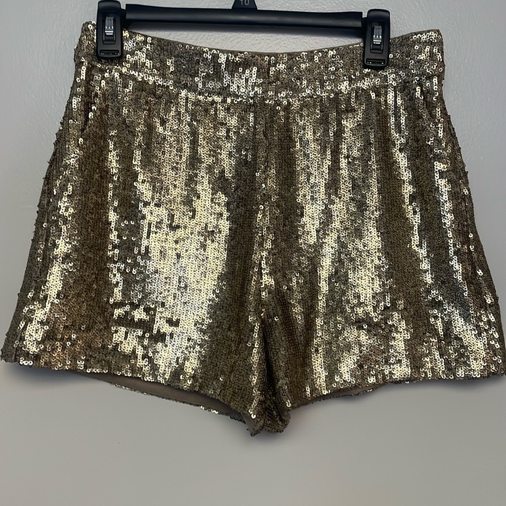 LUCKY BRAND Gold sequins shorts!